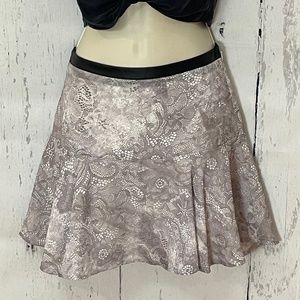 Express High Waisted Floral Print Mini Skirt Size 00 New w/ Tags